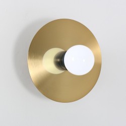 Aplique GRUND, metal dorado y negro