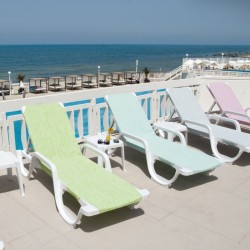 Tumbona COSTASOL, apilable, polipropileno blanco