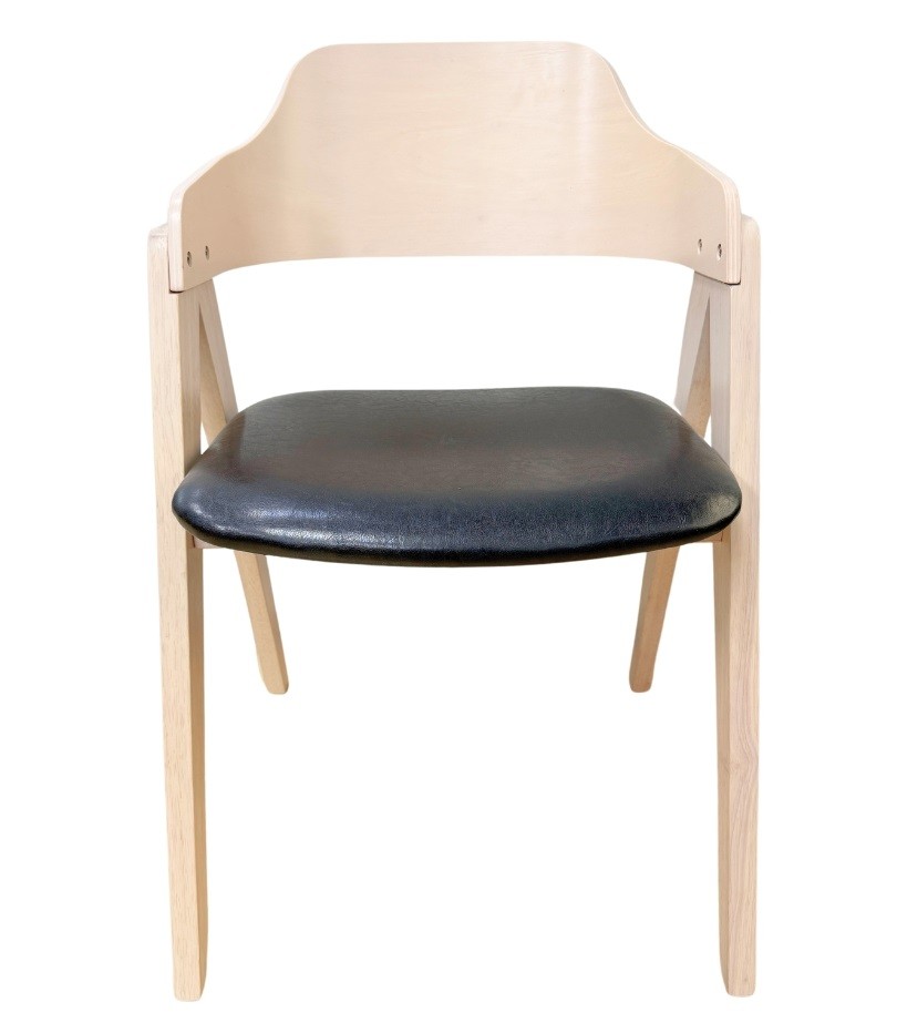 Sillón JARSY, madera de hevea, natural, similpiel negra